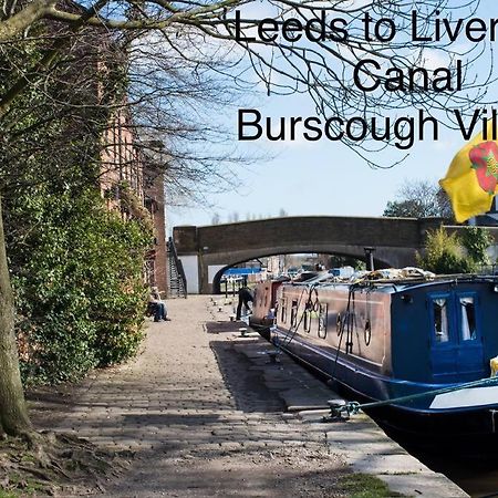 Idyllic Bungalow, Ideal Location In West Lancashire Burscough Bagian luar foto